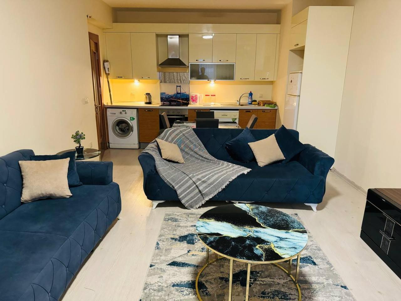 Apartament Kristalsehir *